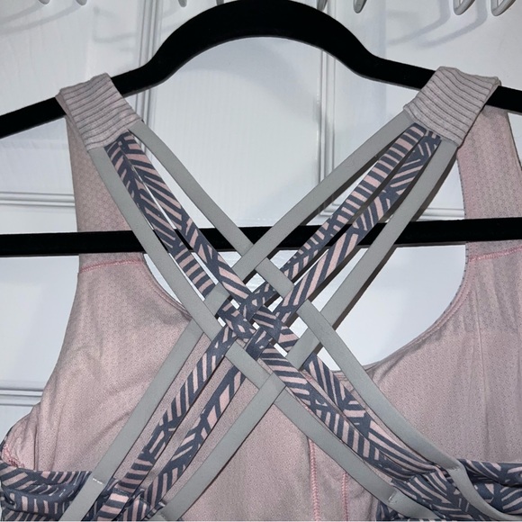 Lululemon Wild Yoga Tank Top - Picture 5 of 8